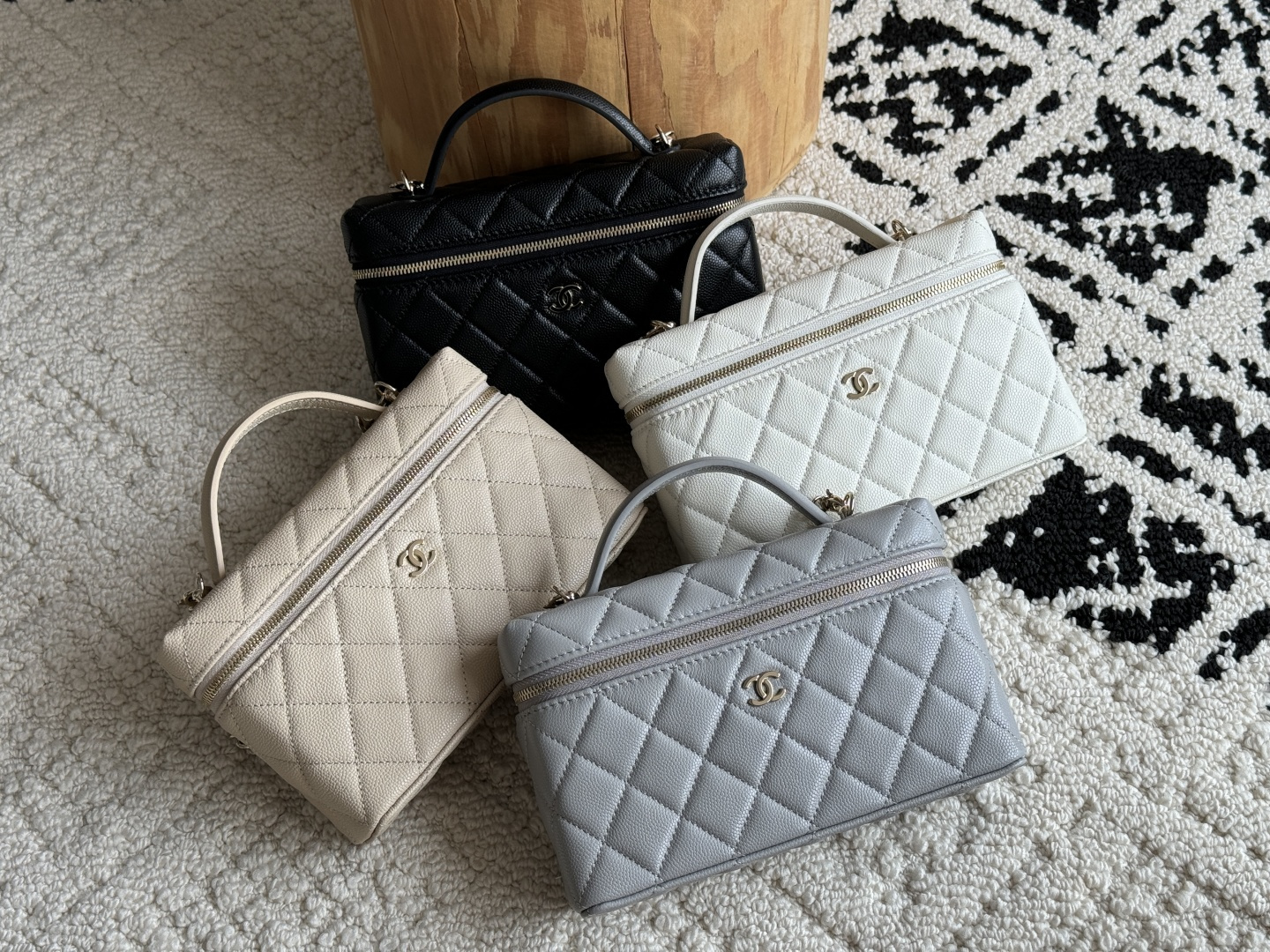 Chanel 25C Caviar Box Bag