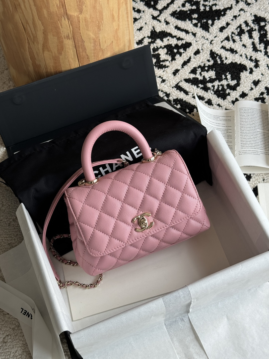 Chanel Coco Handle mini