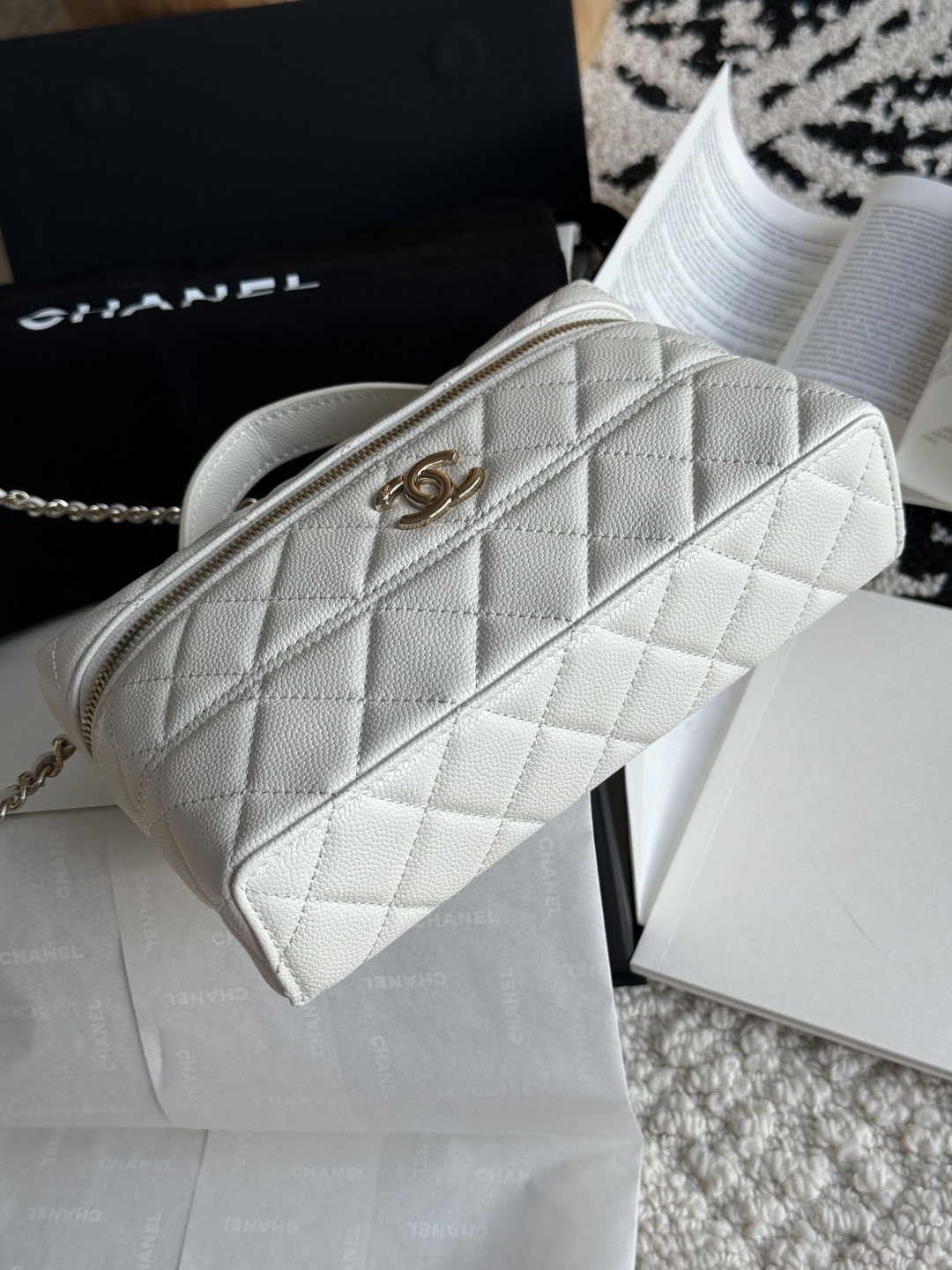 Chanel 25C box bag
