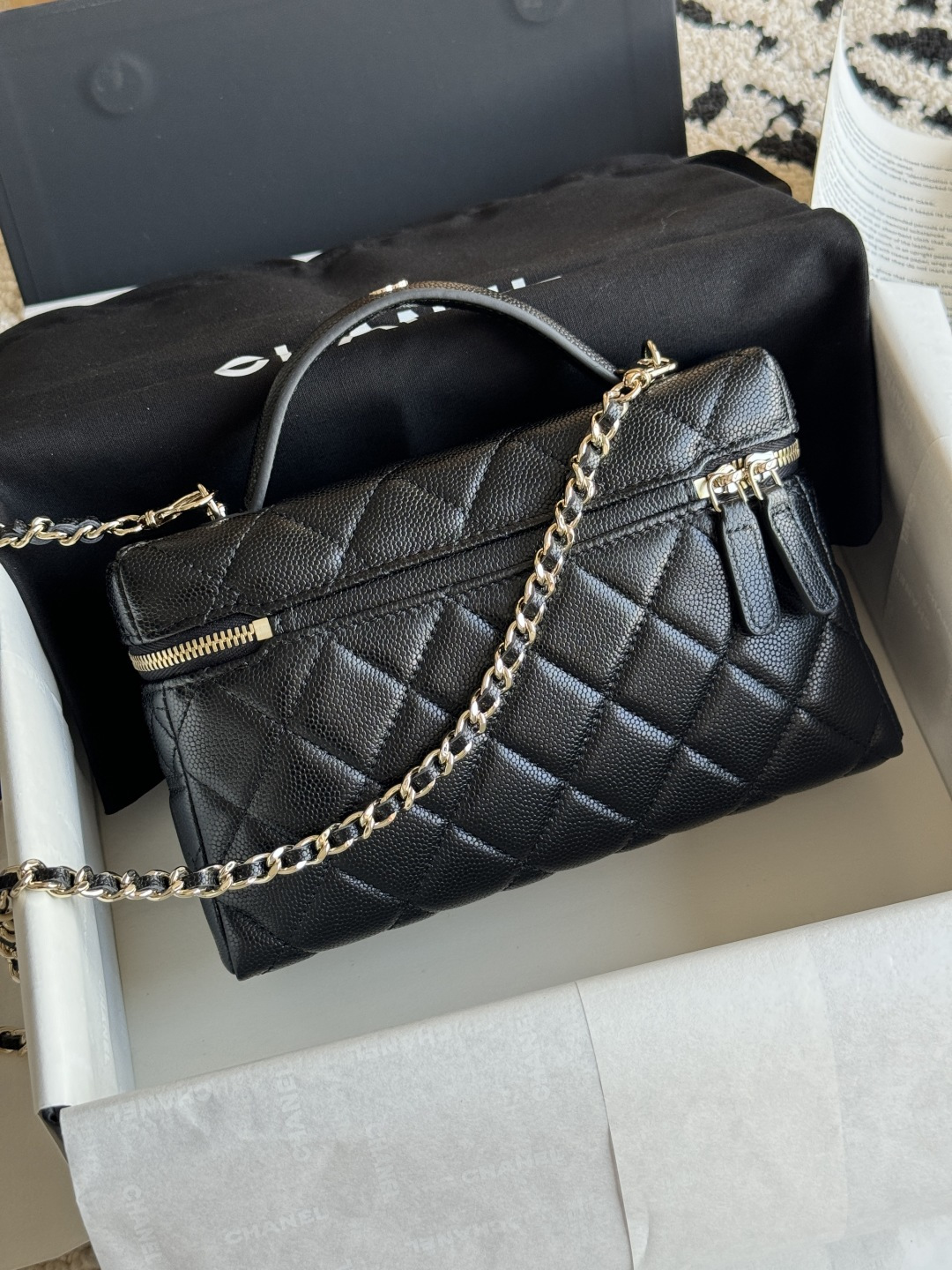 Chanel 25C box bag