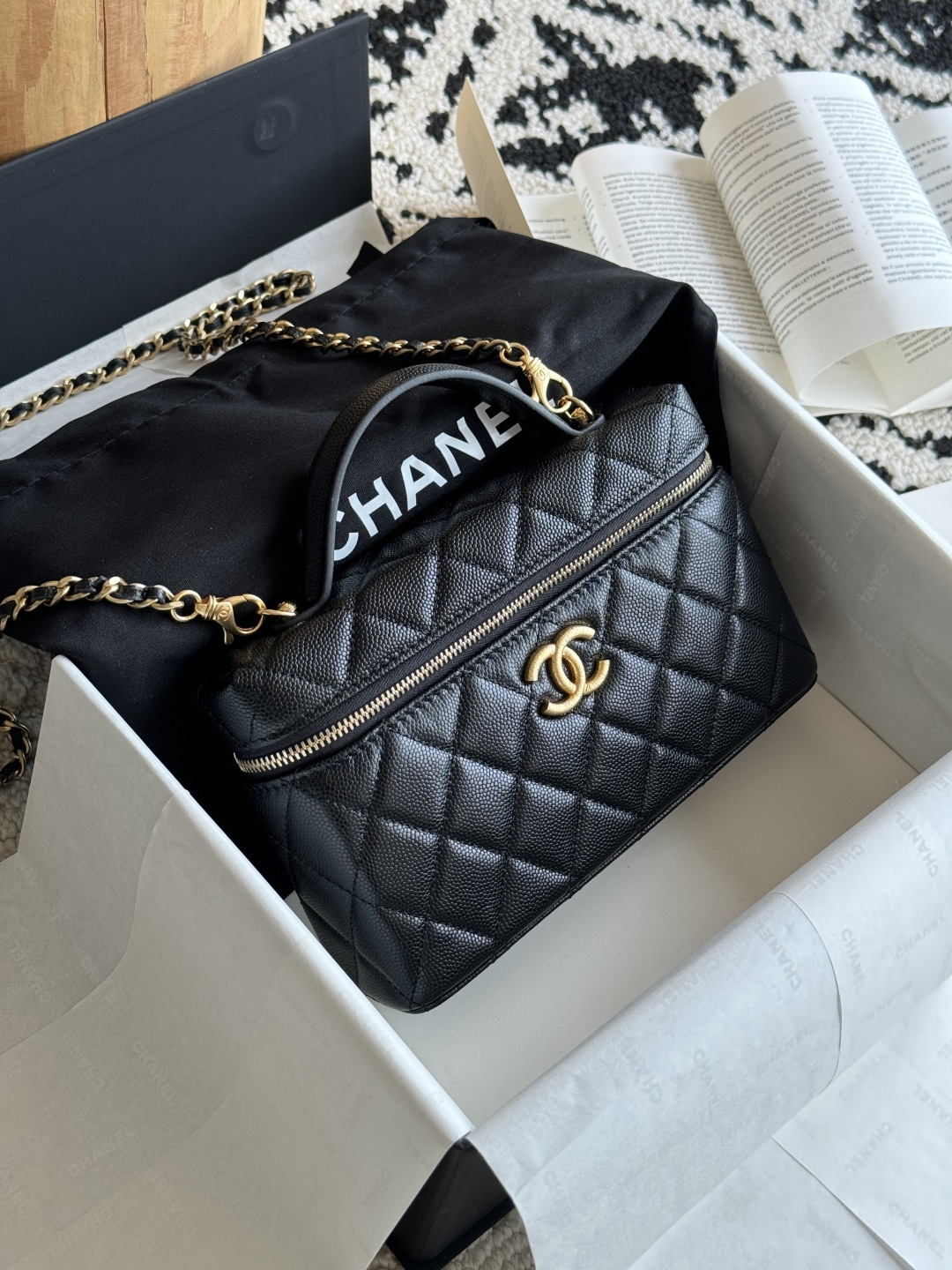 Chanel 25P cosmetic bag