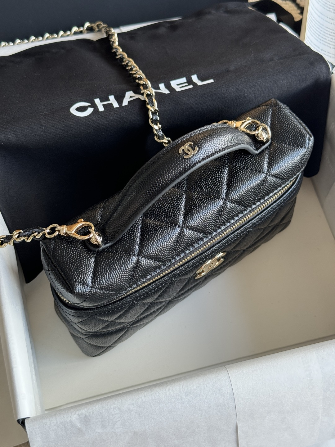Chanel 25C box bag