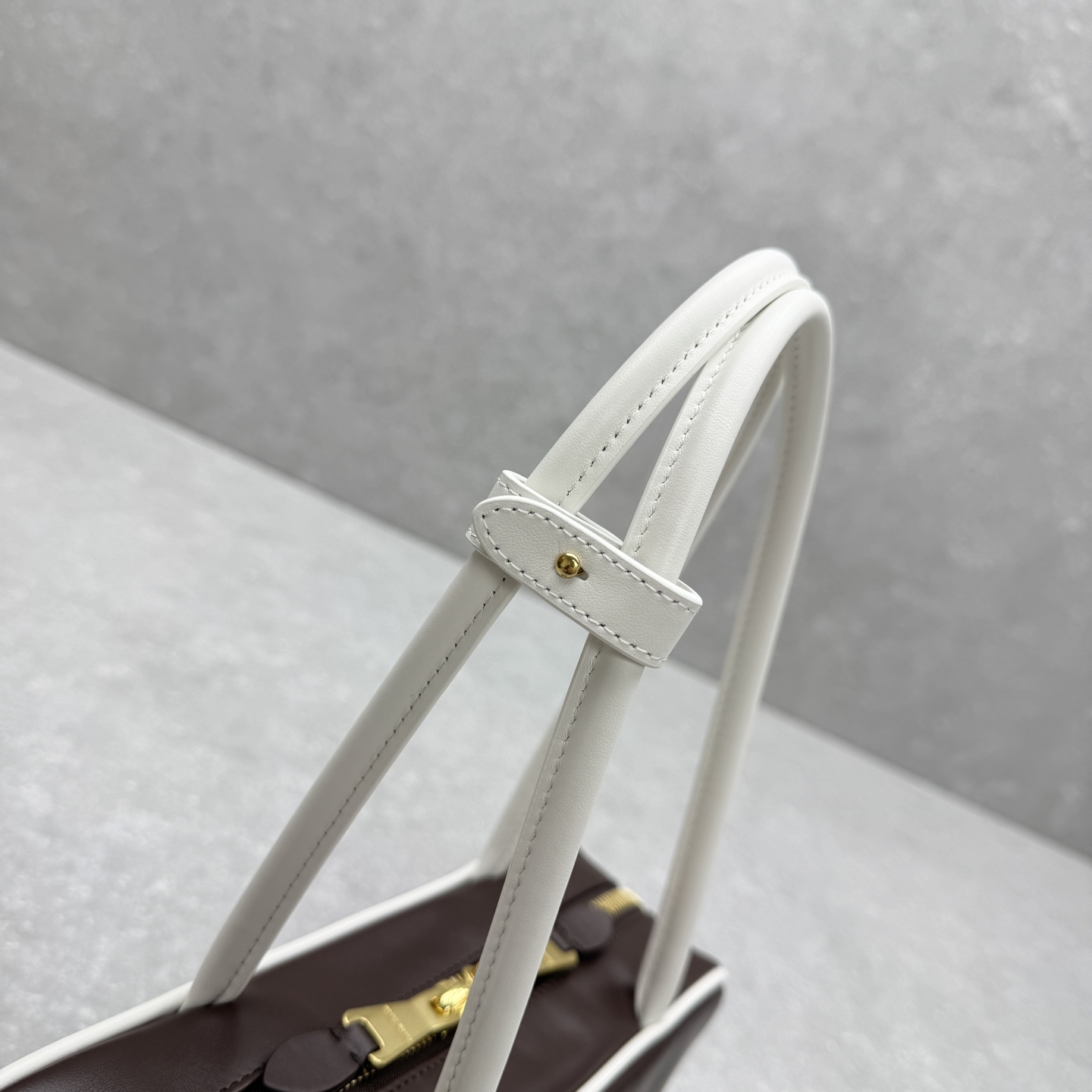 MIUMIU Beau long handle bowling bag