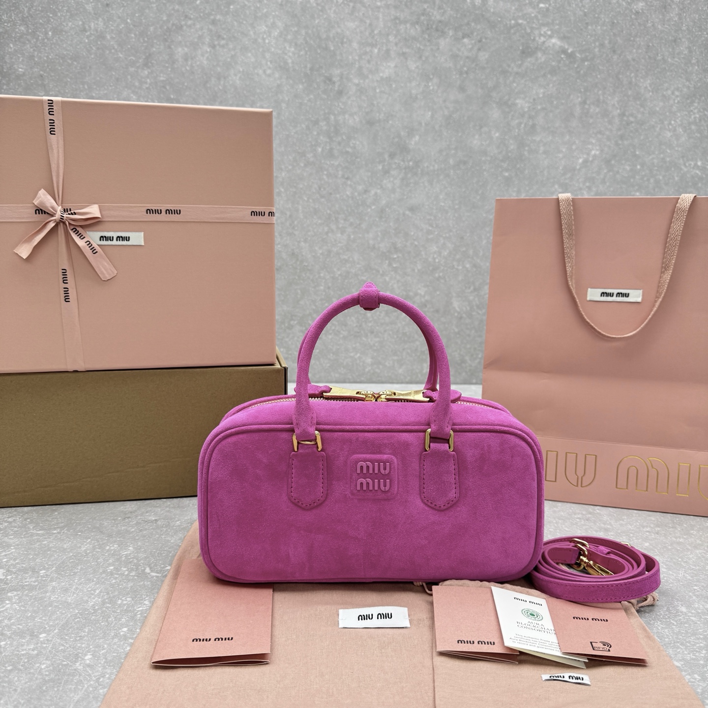 MIUMIU new series bowling ball