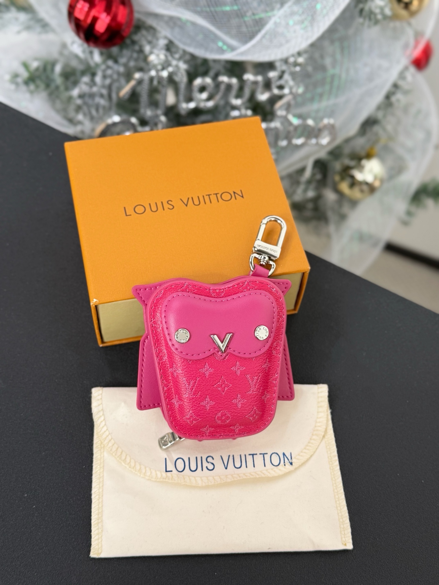 Louis Vuitton owl pendant