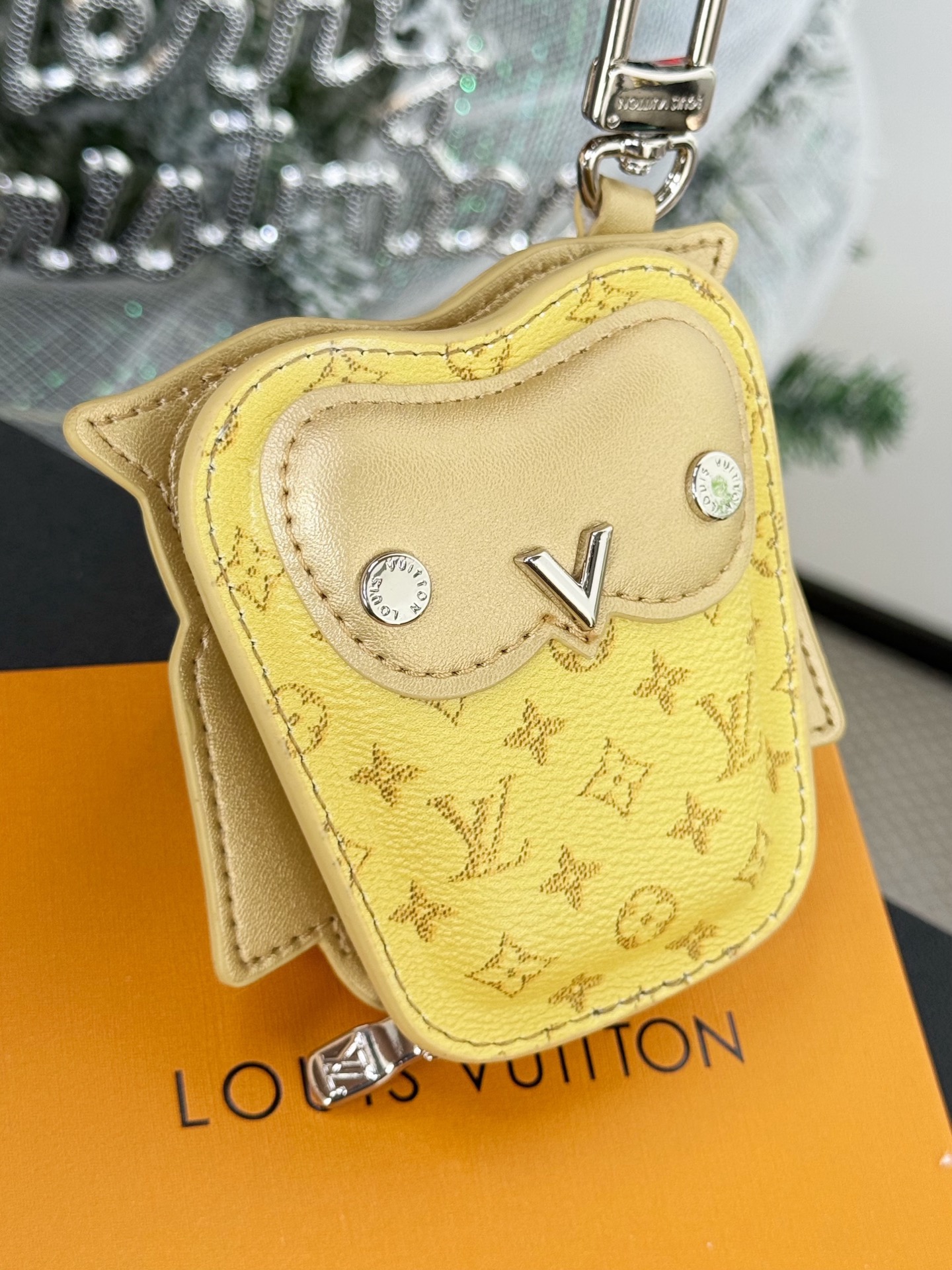 Louis Vuitton owl pendant