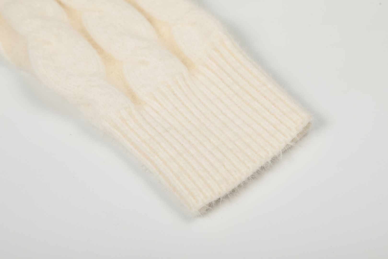 Ralph Lauren Crewneck Cable-Knit Sweater