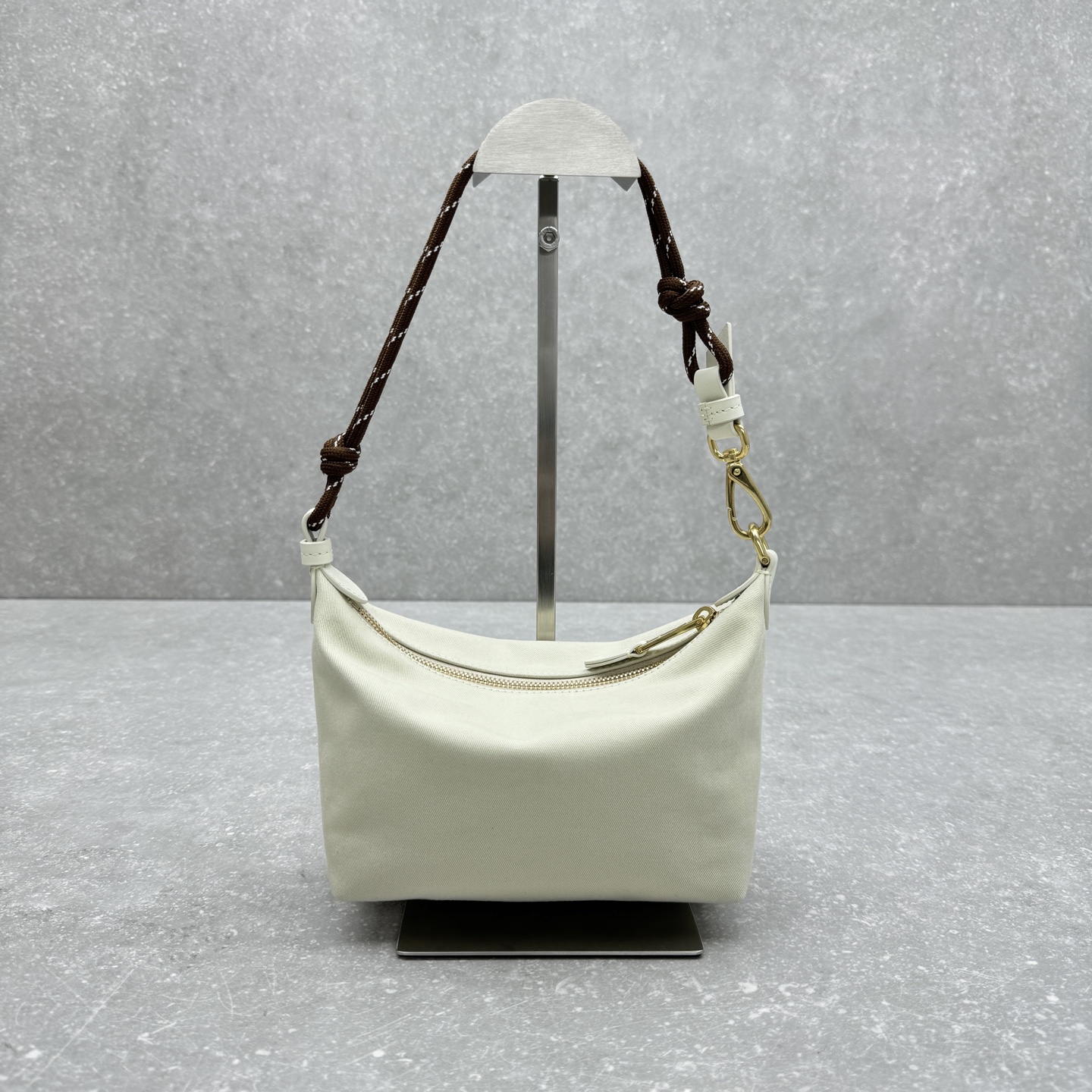 The new MiuMiu mini lunch box bag