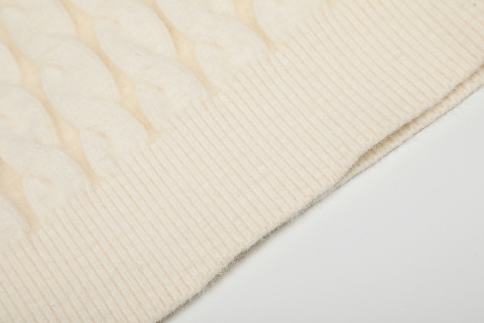 Ralph Lauren Crewneck Cable-Knit Sweater