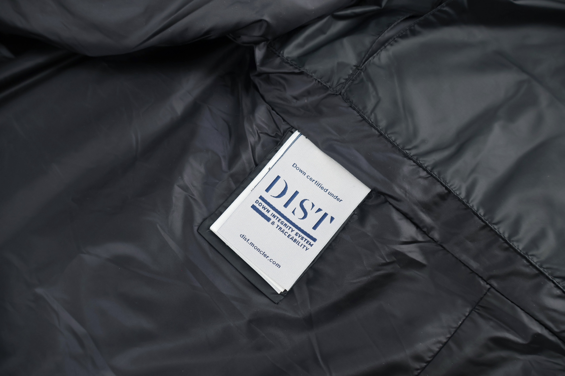 Moncler 3D Quilted Stand-Collar Zipped Down Jacket