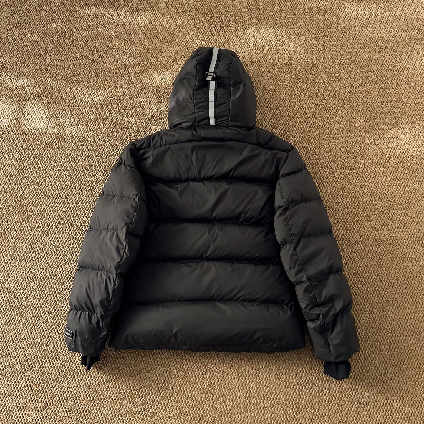 Canada Goose hooded short down jacket