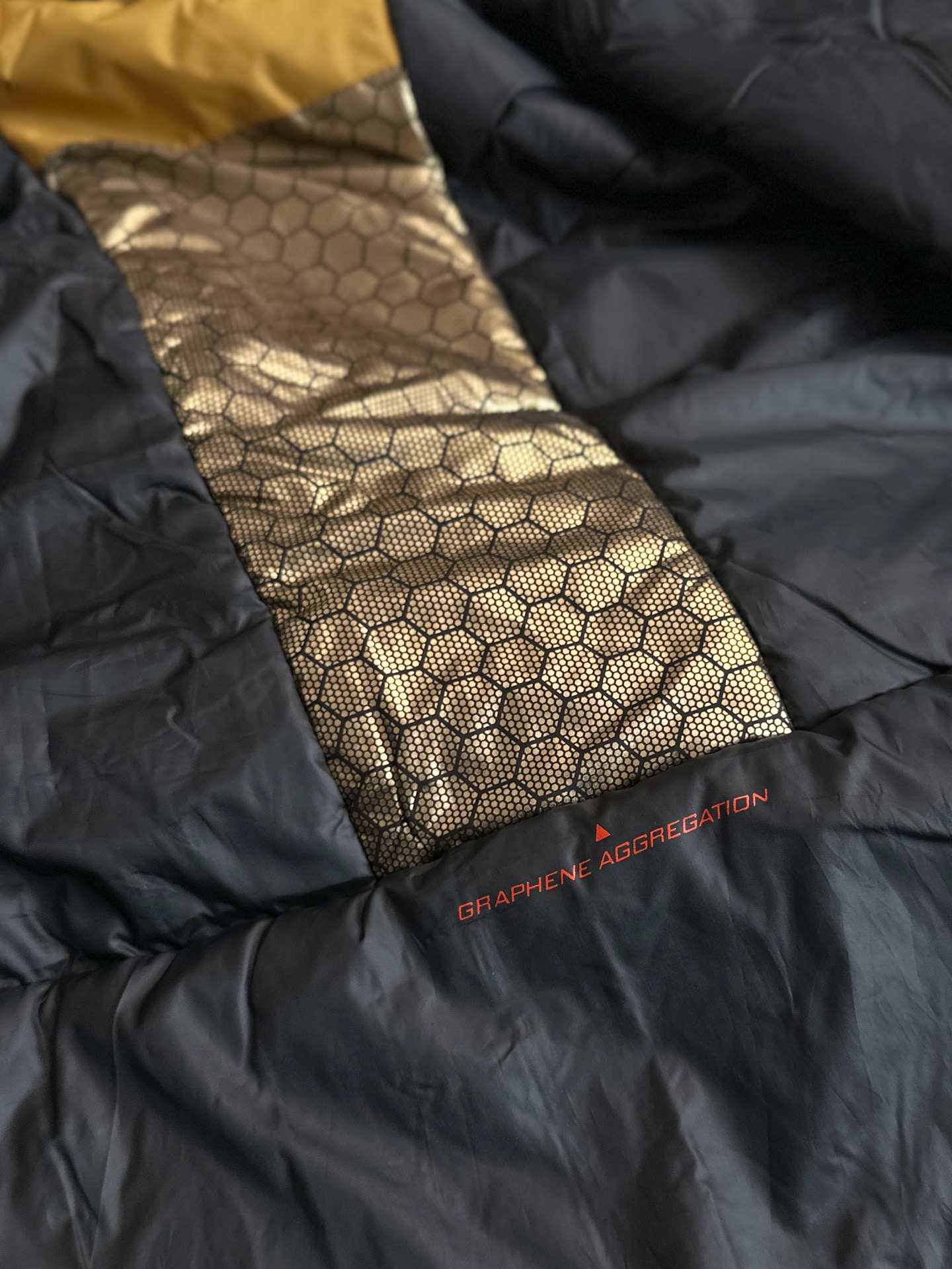 KAILAS slim-fit padded jacket​