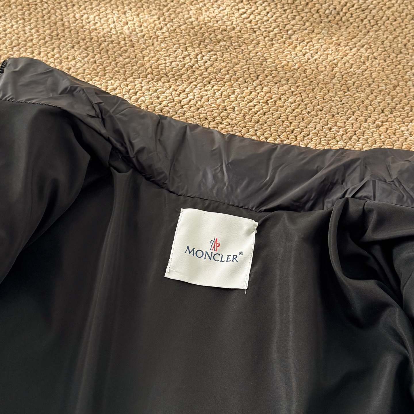 Moncler stand-collar down jacket