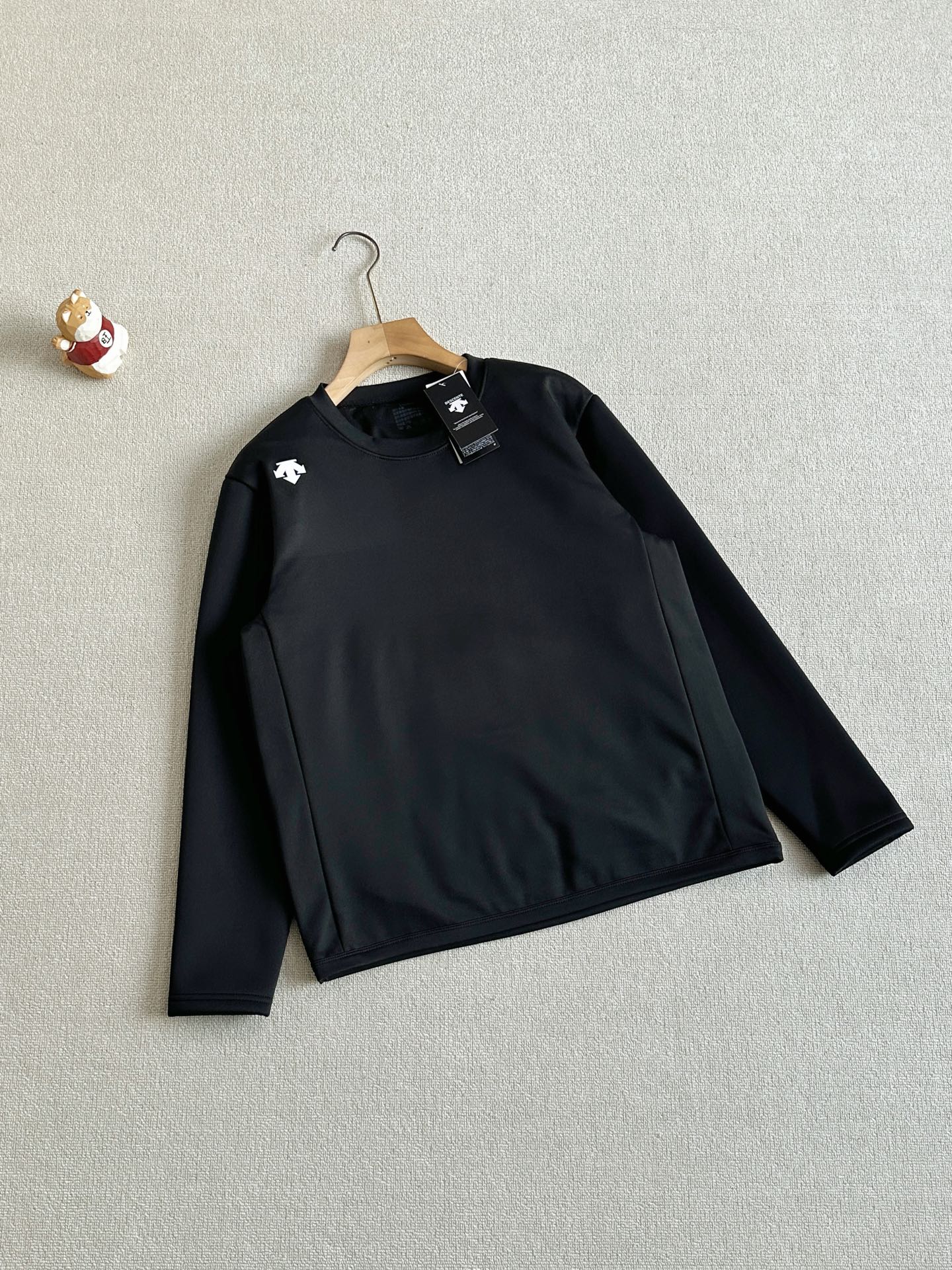 Descente goose down round-neck long-sleeved T-shirt