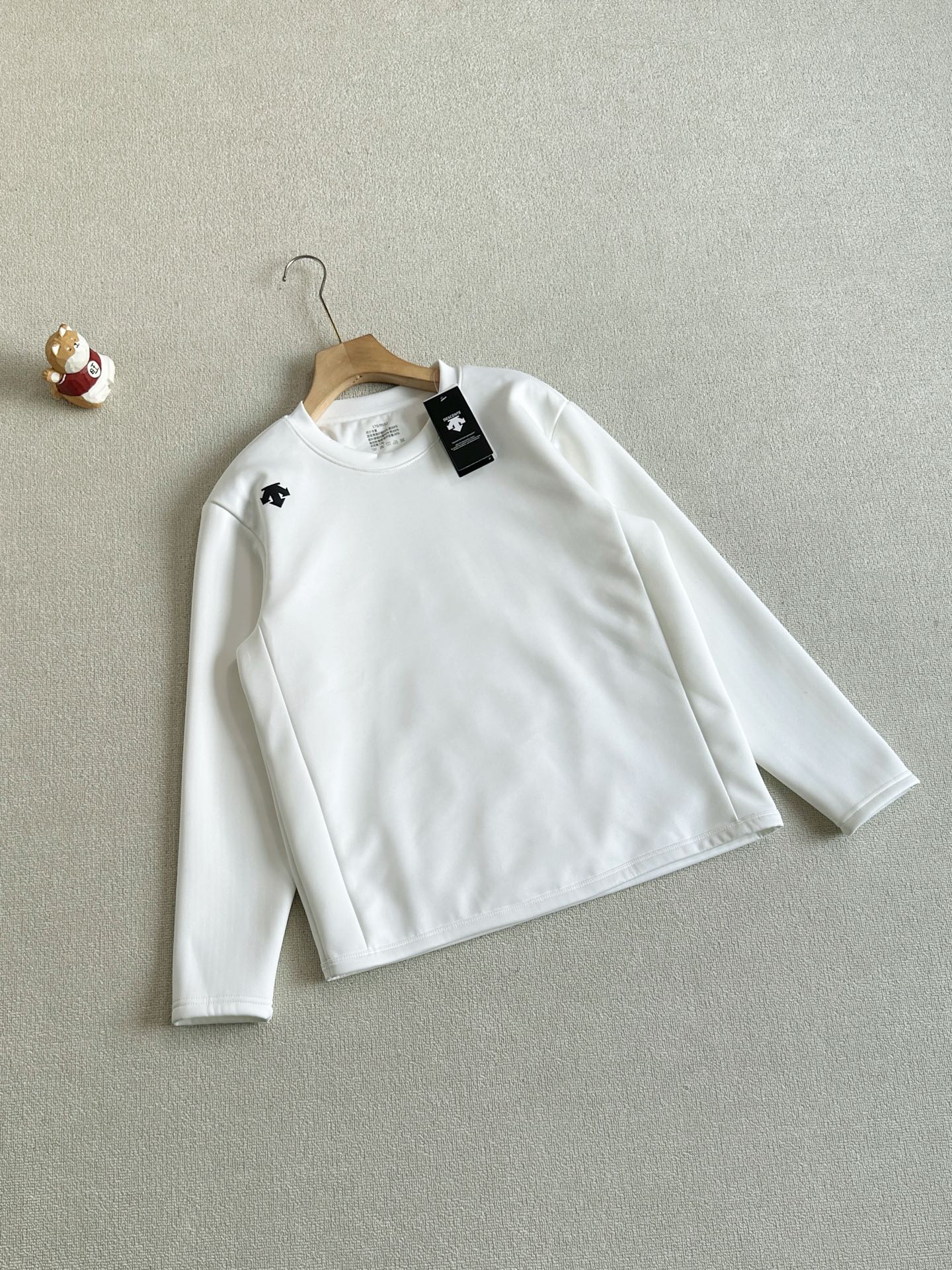 Descente goose down round-neck long-sleeved T-shirt