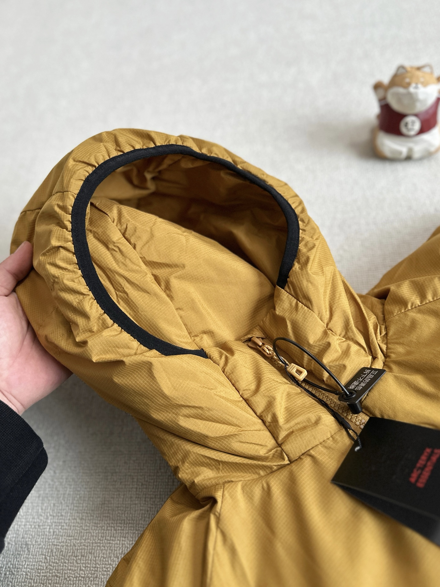 KAILAS slim-fit padded jacket​