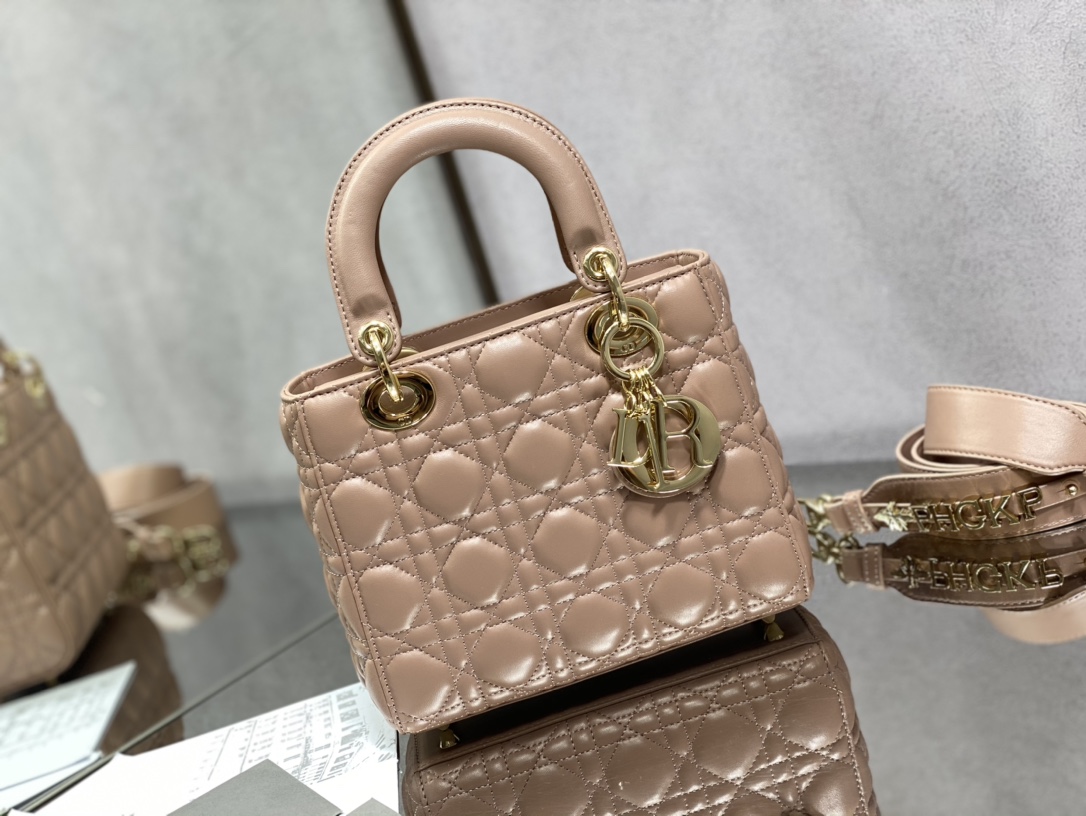 Dior Lady Dior Four-Grame