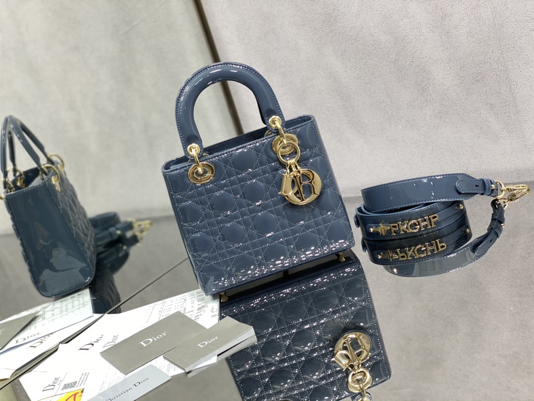 Dior Lady Dior Four-Grame