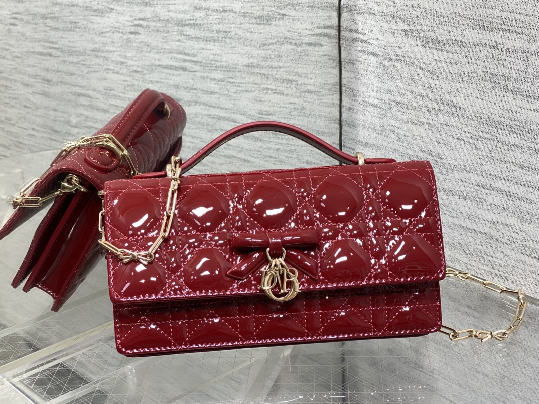 ​ Dior Lady Bowknot Pearl Chain Bag