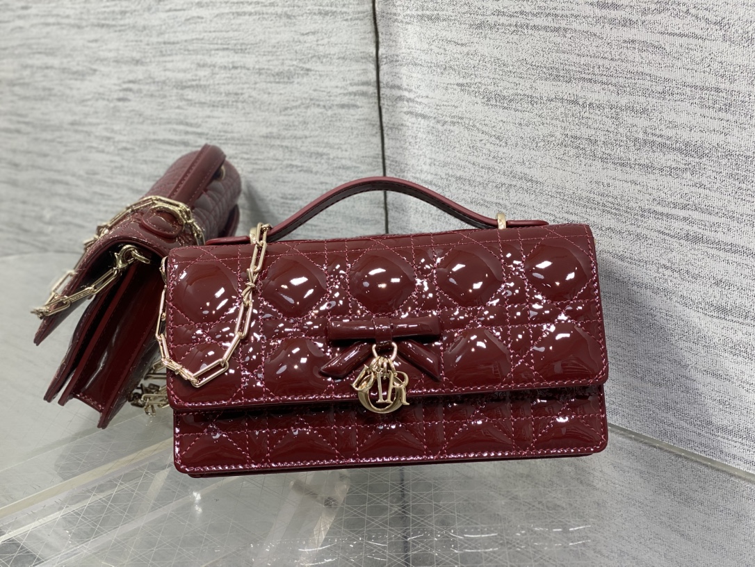 ​ Dior Lady Bowknot Pearl Chain Bag