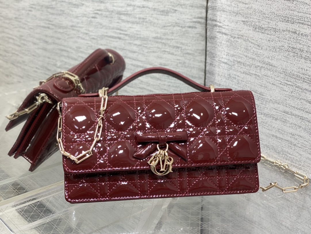 ​ Dior Lady Bowknot Pearl Chain Bag