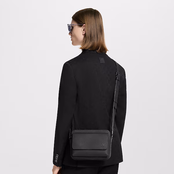 Replica Boarding Messenger