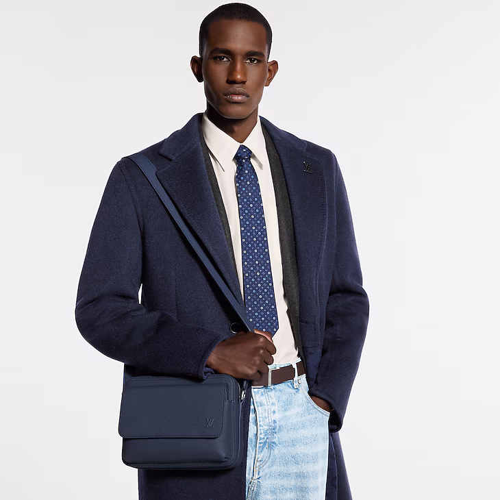 Replica Boarding Messenger