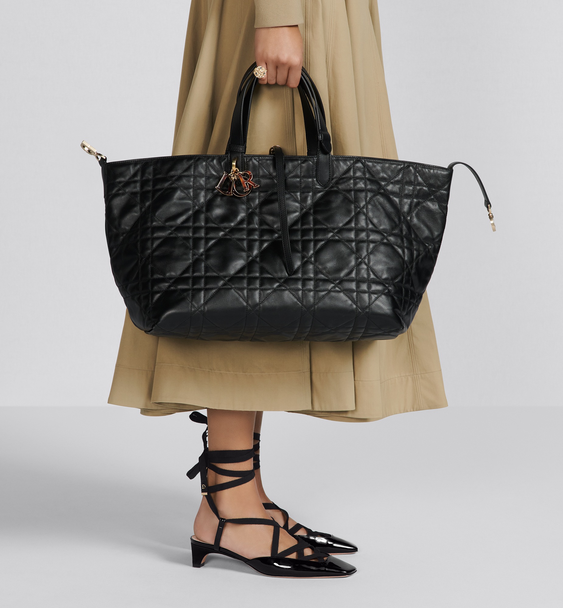 Replica Large Dior Toujours Bag