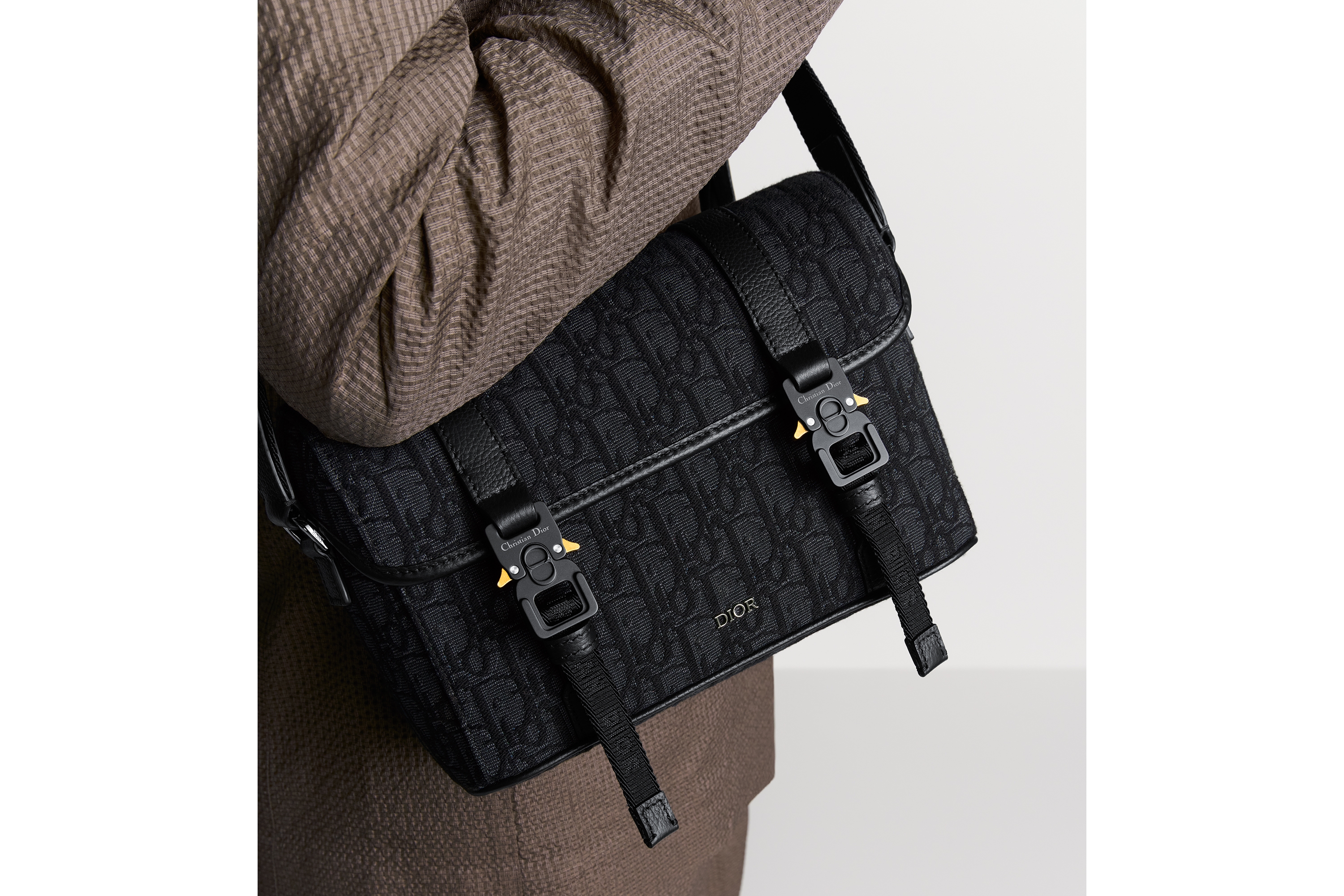 Replica Dior Hit the Road Messenger Bag with Flap