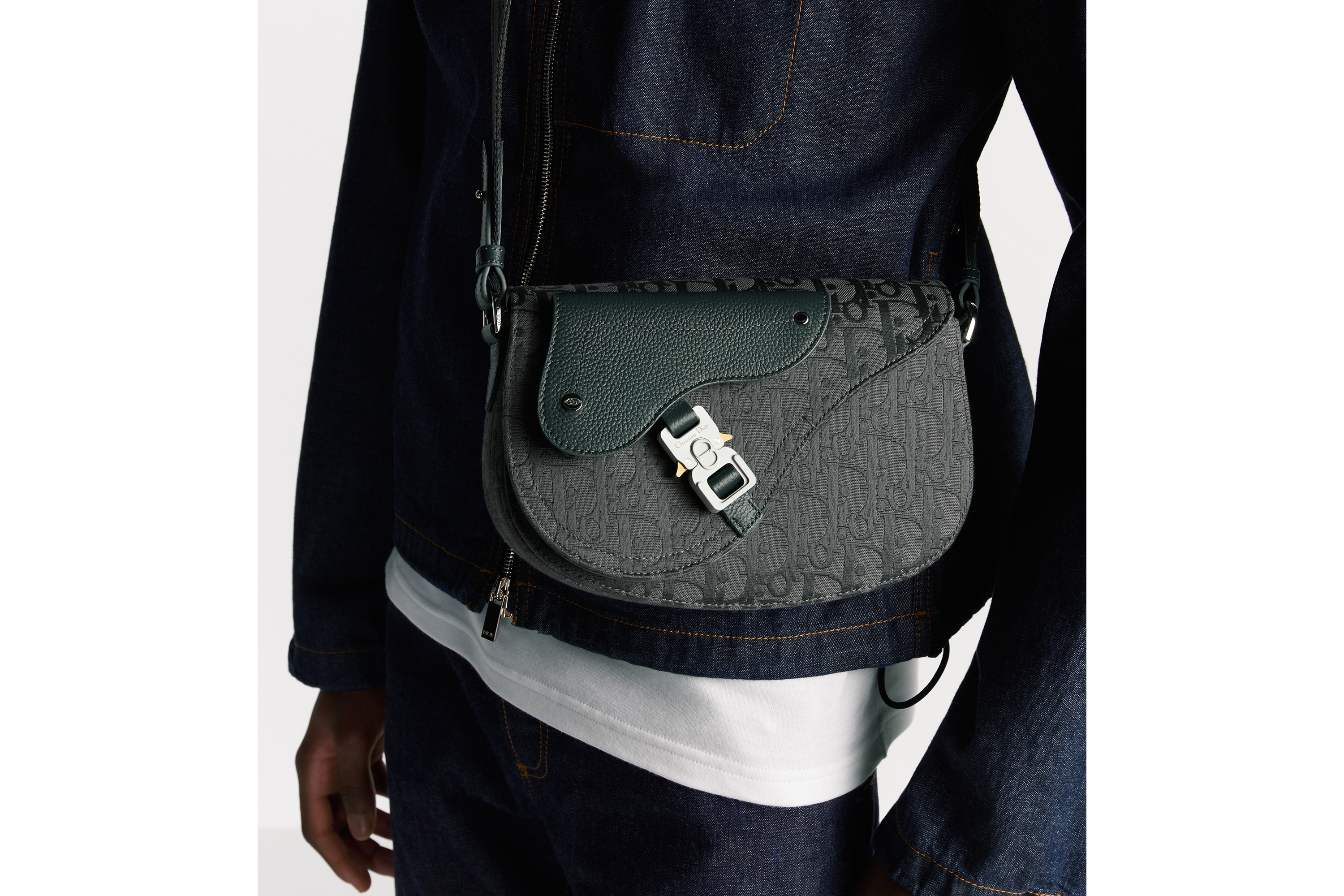 Replica Saddle Messenger Bag