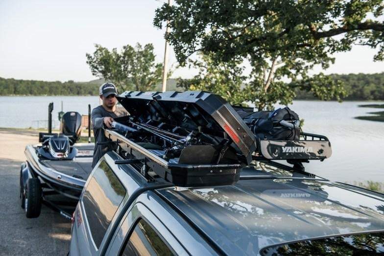 YAKIMA TopWater Rooftop Fishing Rod Box - 8004088