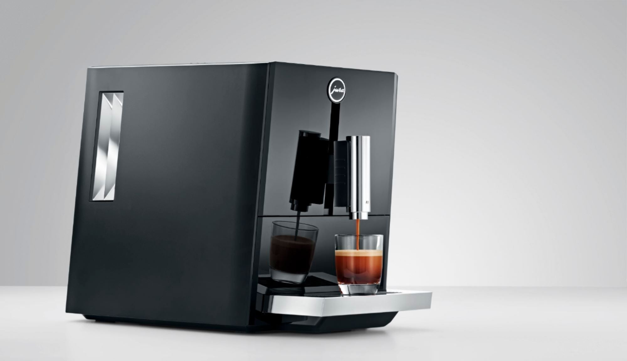 Jura - A1 Espresso Machine with 15 bars of pressure - Piano Black