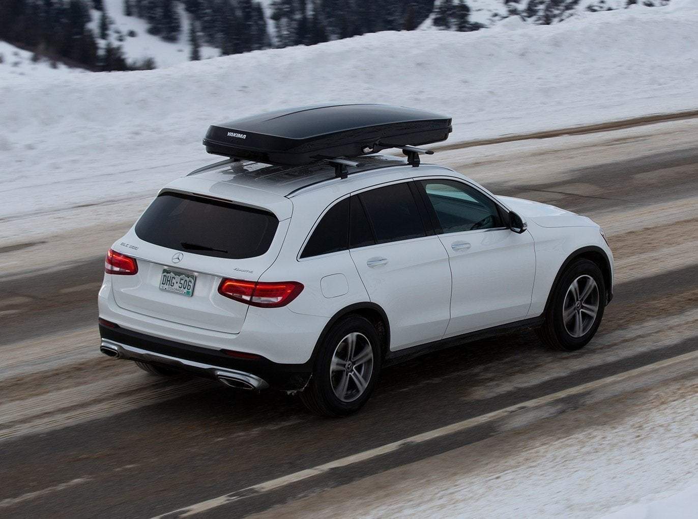 YAKIMA GrandTour Lo Premium High Gloss Low Profile Cargo Box - 8007398