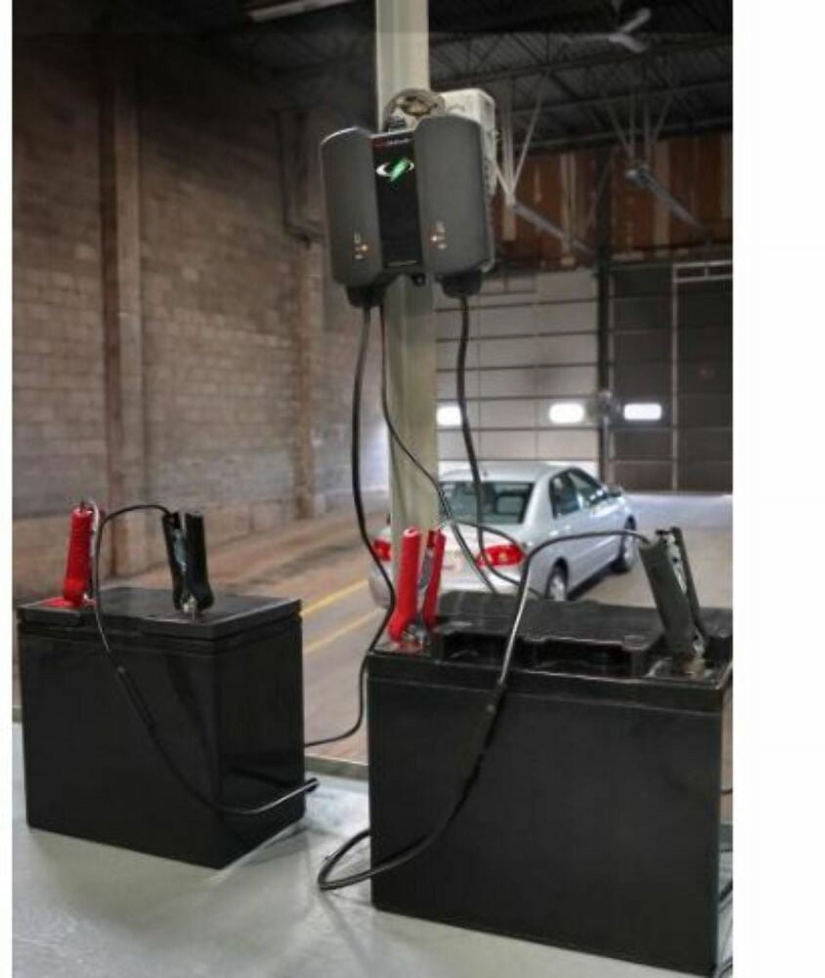 Schumacher Electric 2-Bank 2A Battery Charger/Maintainer 6V/12V