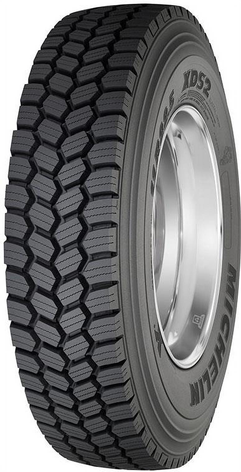 Michelin XDS2 225/70R19.5 Tire
