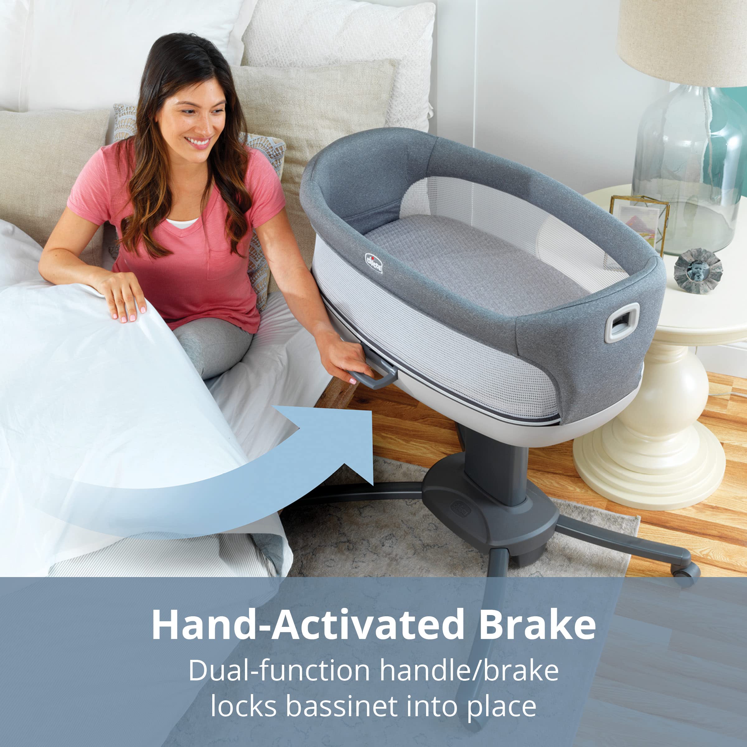 Chicco Close You Bedside Bassinet