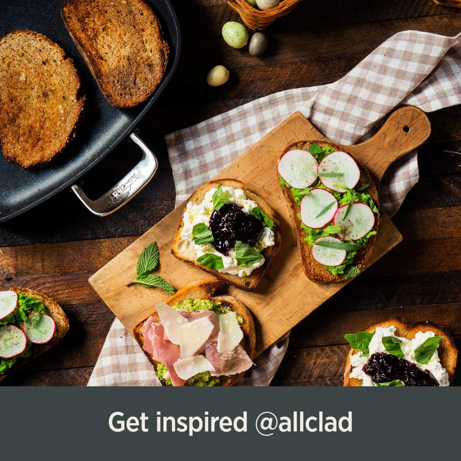 All-Clad H9112S64 Essentials Nonstick Hard Anodized 8.5 and 10.5-inch Fry Pans， 2 Piece， Grey