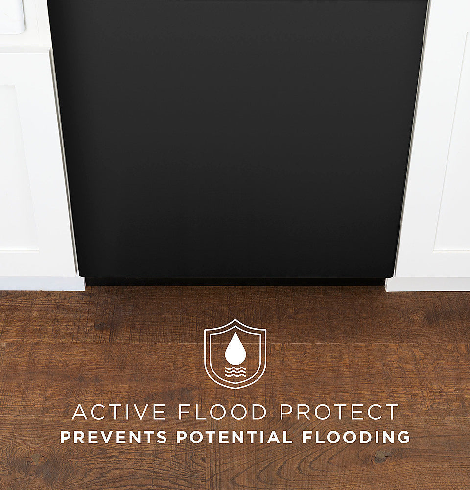 GE - Front Control Dishwasher with 60dBA - Black