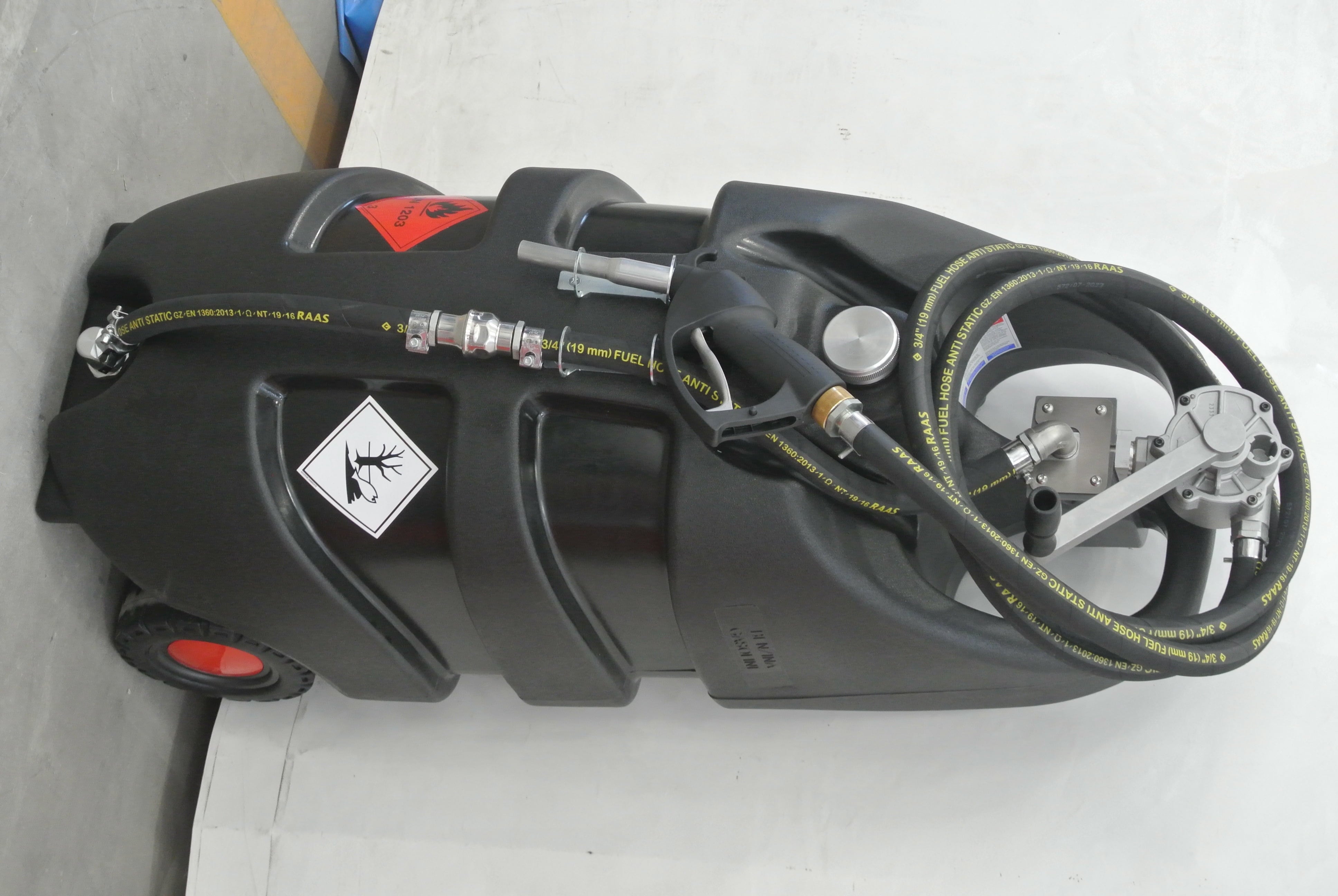 AM-TANK 29 Gallon Portable Gasoline Fuel Tank with Rotary Hand Pump and Nozzle