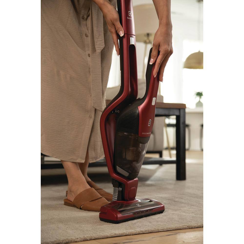 Electrolux EHVS3510AR Ergorapido Pet Bagless， Cordless， with Detachable Handset in Red Stick Vacuum
