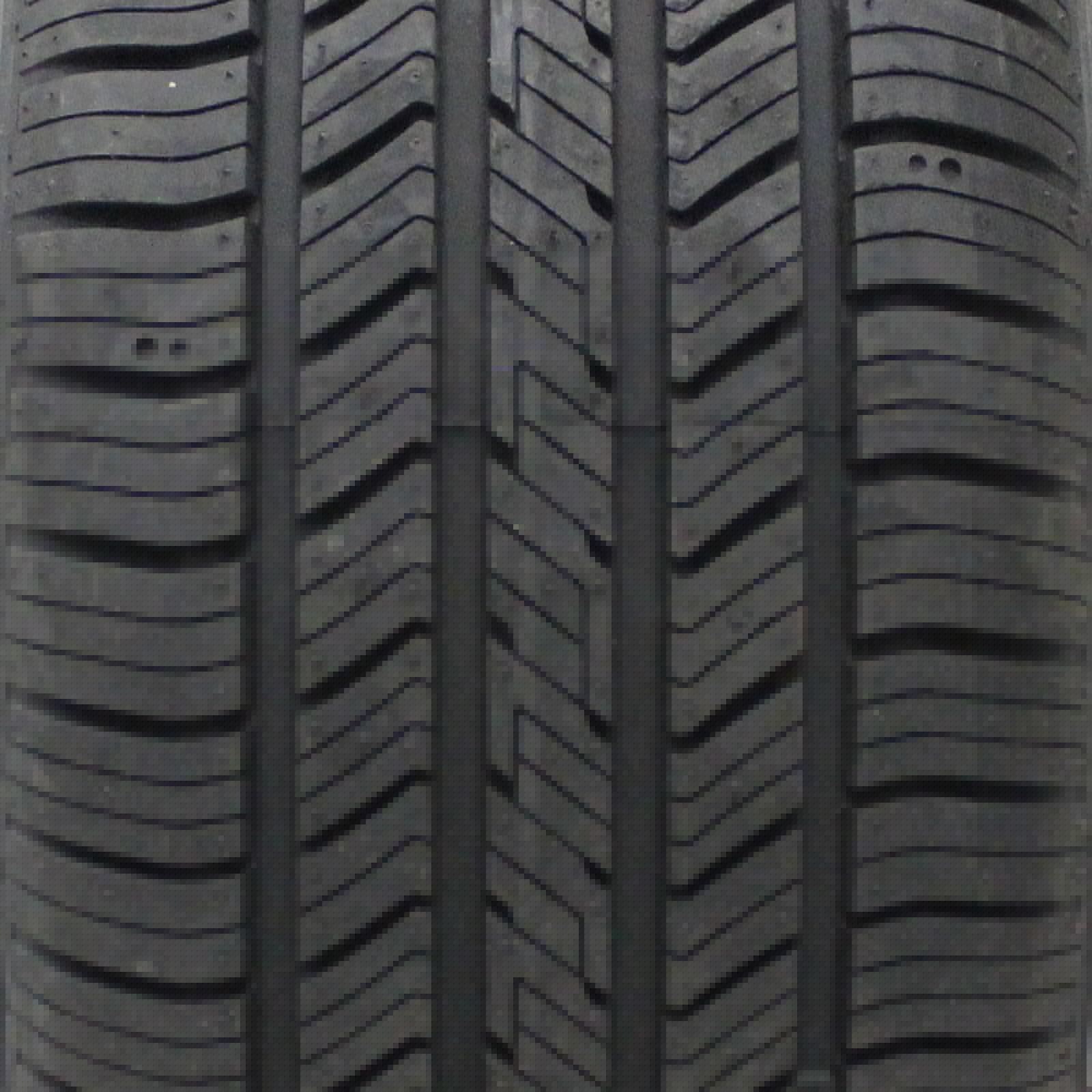 Hankook Kinergy ST (H735) All Season 225/70R14 99T Passenger Tire