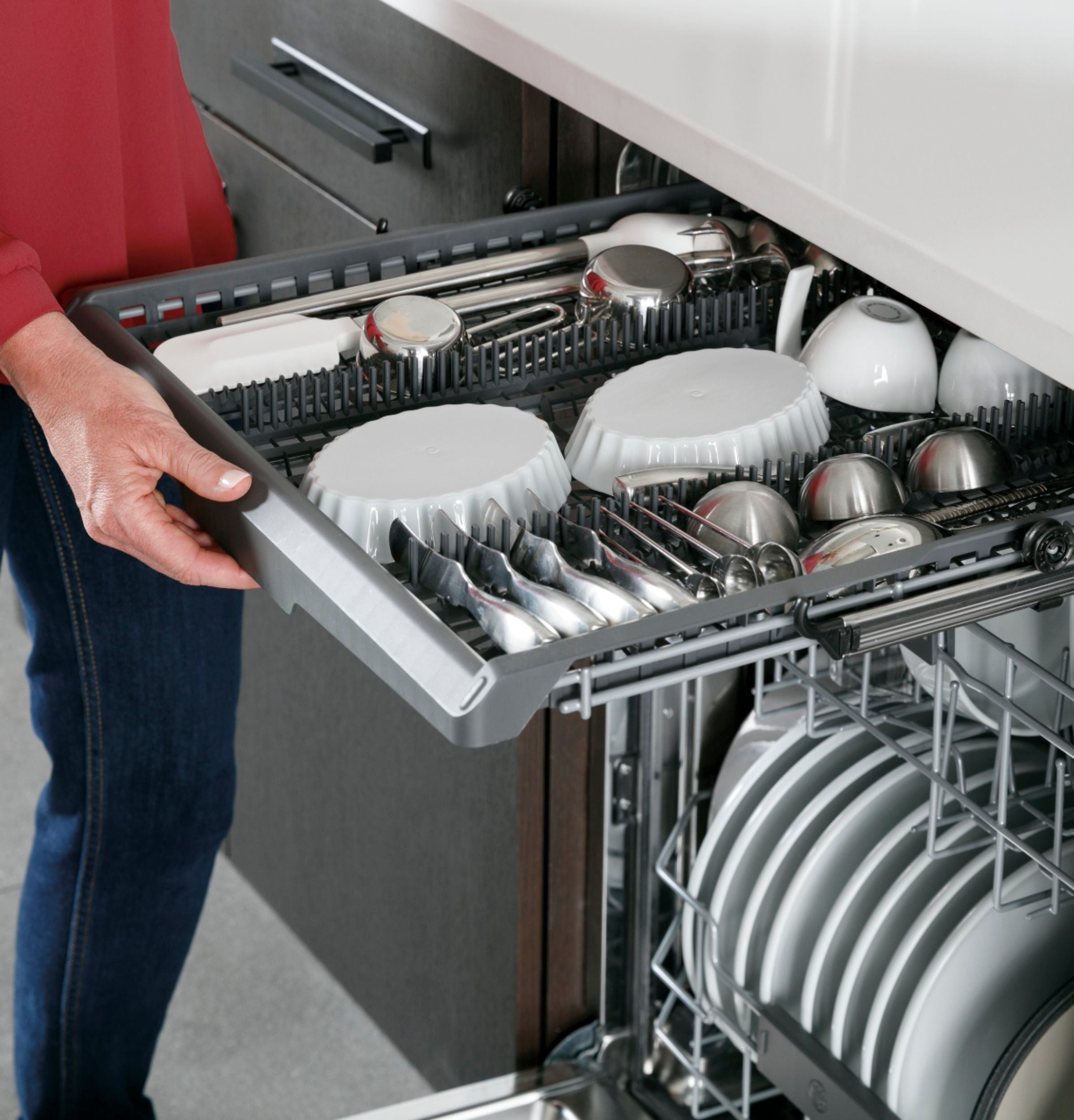 GE Profile - Top Control Built-In Dishwasher with Stainless Steel Tub, 3rd Rack, 39dBA - Black stainless steel