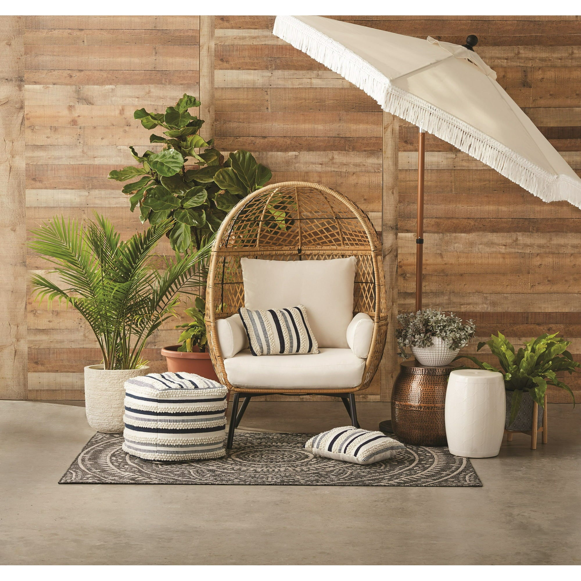 Better Homes and Gardens Ventura Boho Stationary Wicker Egg Chair， Off-White