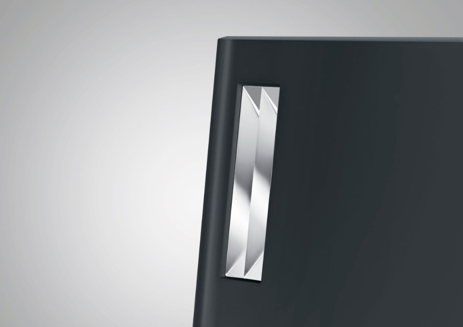 Jura - A1 Espresso Machine with 15 bars of pressure - Piano Black