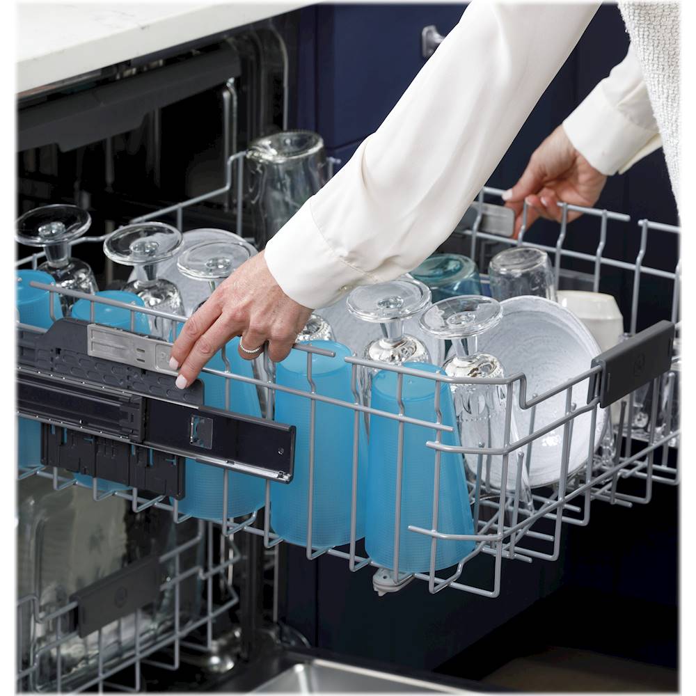 GE - Top Control Built-In Dishwasher with Stainless Steel Tub, 3rd Rack, 46dBA - Black slate