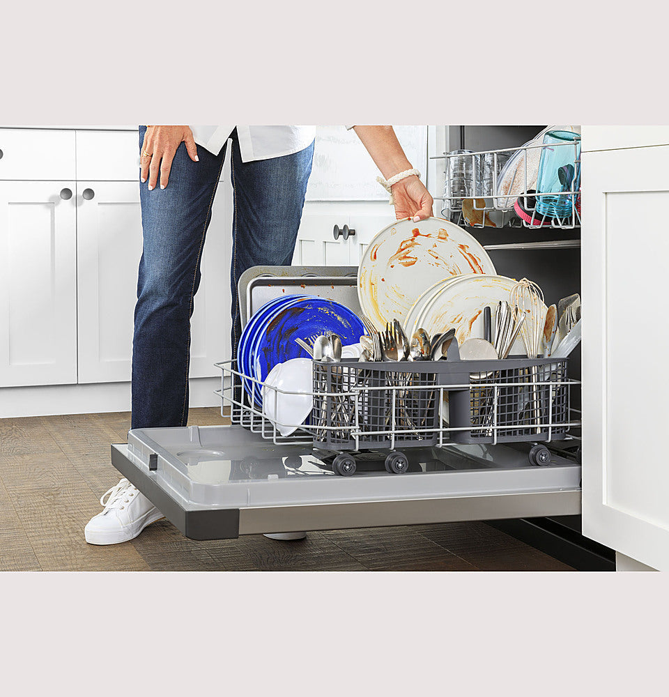 GE - Front Control Built-In Dishwasher with 55 dBA - Stainless steel