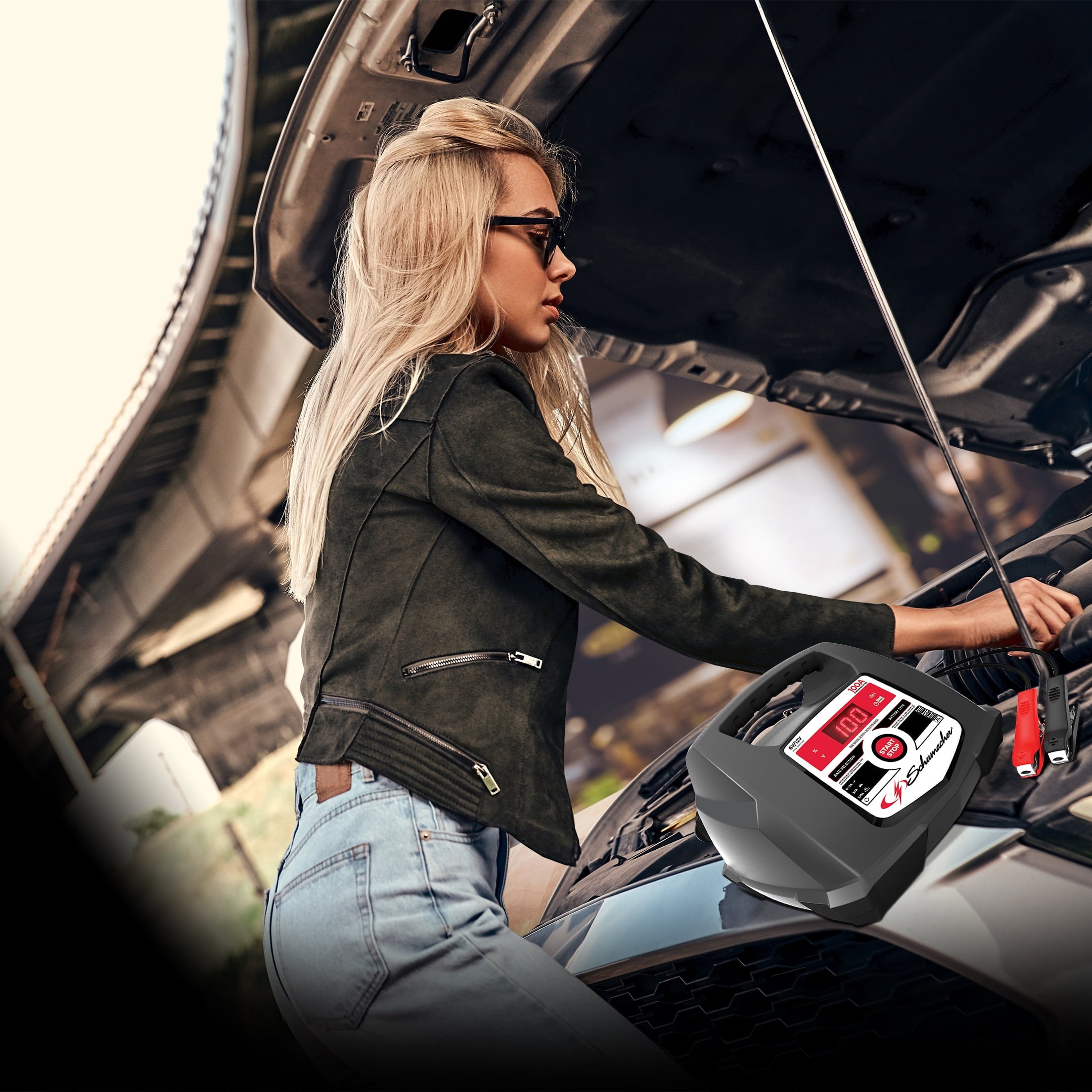 Schumacher SC1564 2/6/30/100-Amp 6v/12V Fully Automatic Battery Charger - New in Box