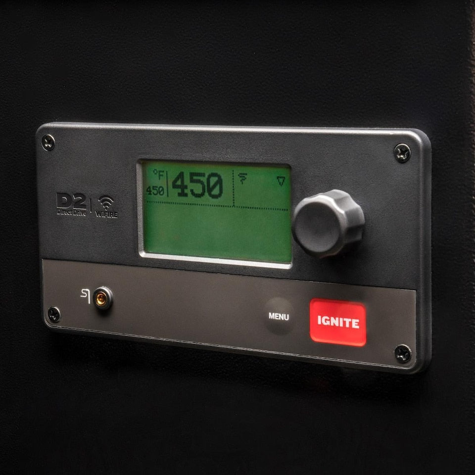 Traeger Pro 780 Wifi Pellet Grill and Smoker in Black-sku-1003894316