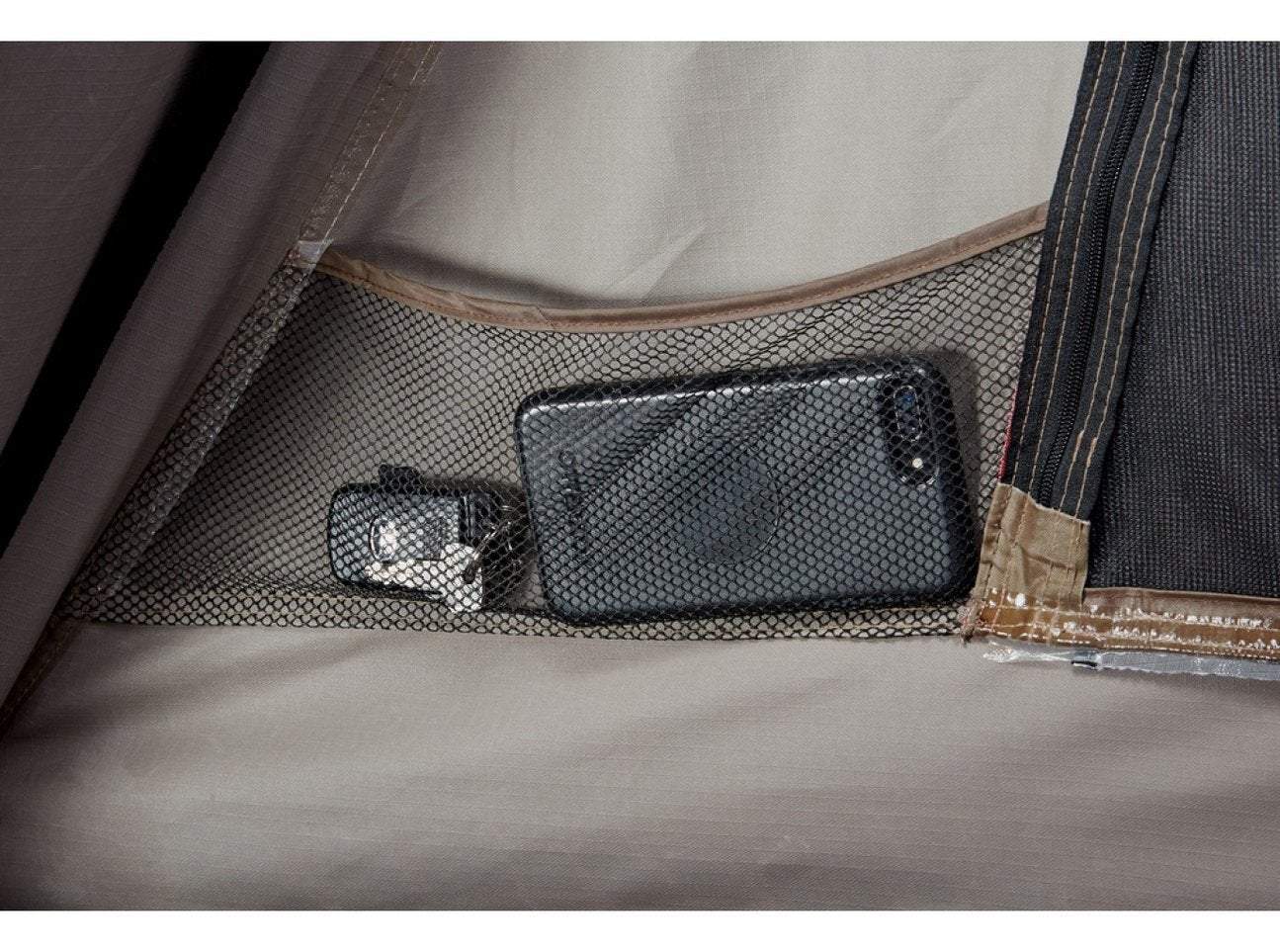 YAKIMA SkyRise HD Small 4 Season Rooftop Tent - 8007436