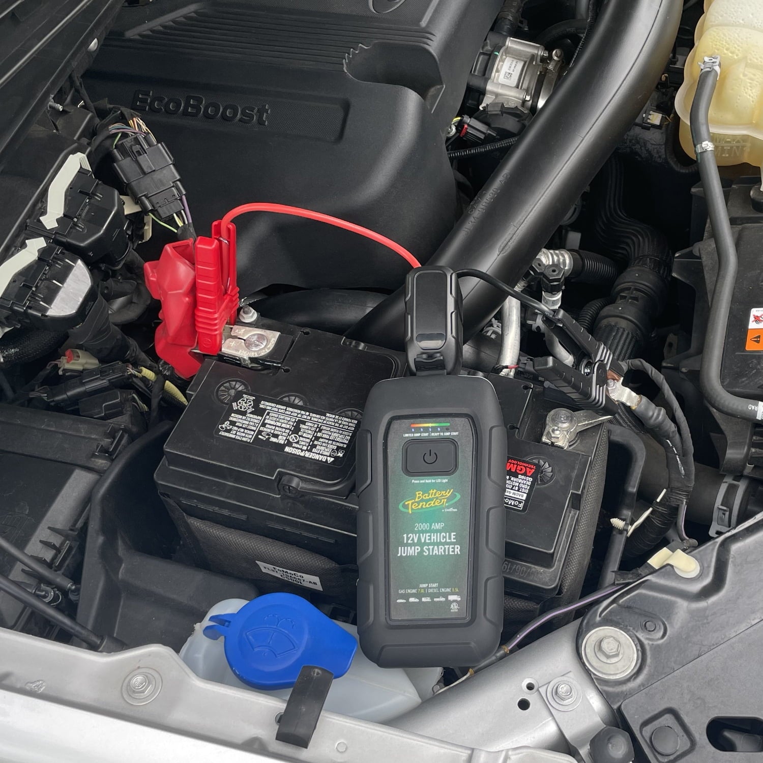 Battery Tender 2000 Amp Power Station and Lithium Jump Starter, 030-2040-WH